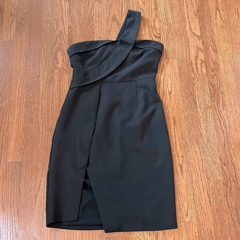Few Moda Black Cocktail Dress size M NWT